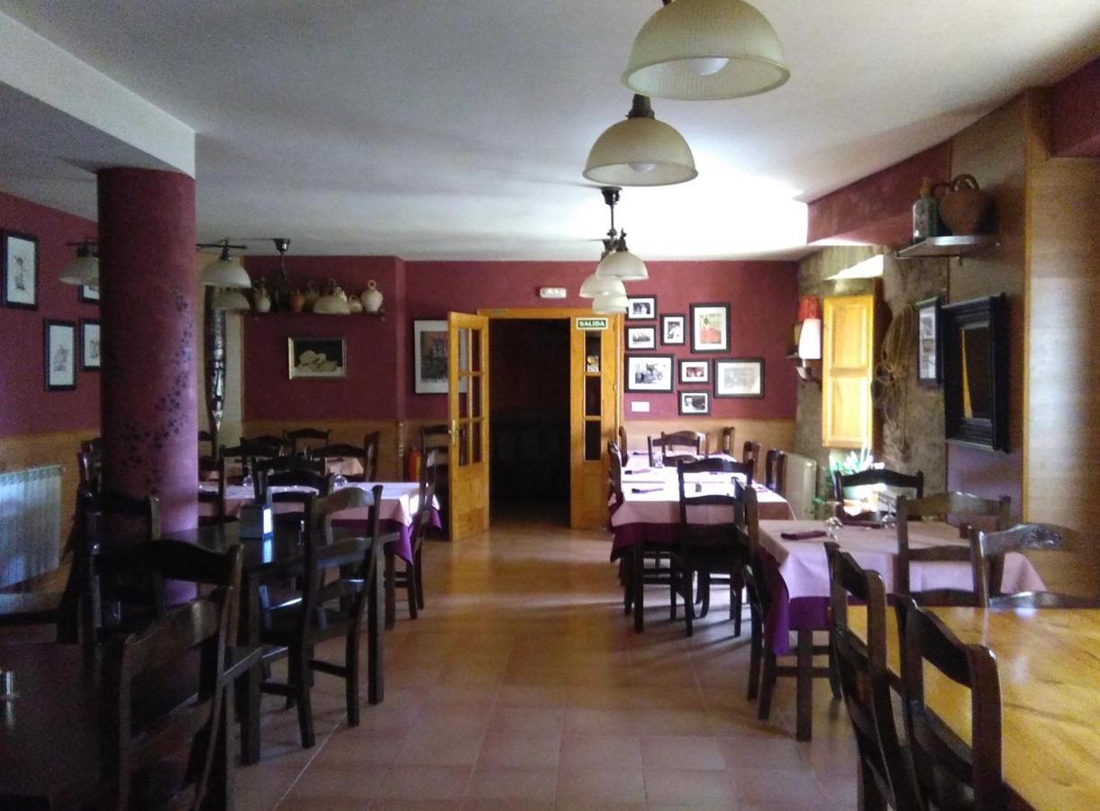 منزل الضيف Casa Rural Laguarta - Restaurante المظهر الخارجي الصورة