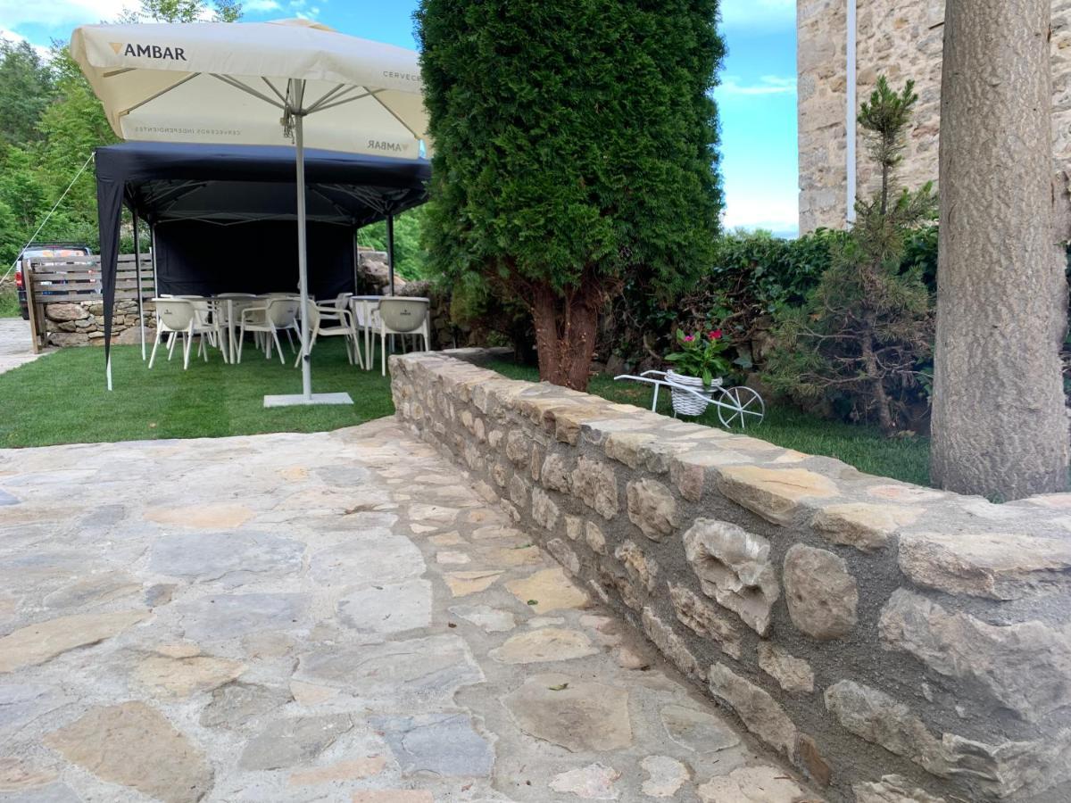 منزل الضيف Casa Rural Laguarta - Restaurante المظهر الخارجي الصورة