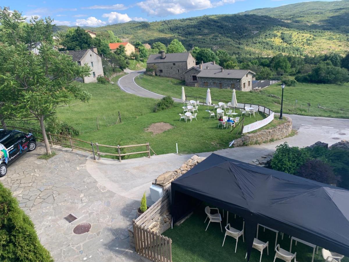 منزل الضيف Casa Rural Laguarta - Restaurante المظهر الخارجي الصورة