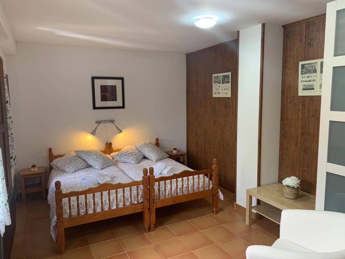 منزل الضيف Casa Rural Laguarta - Restaurante المظهر الخارجي الصورة