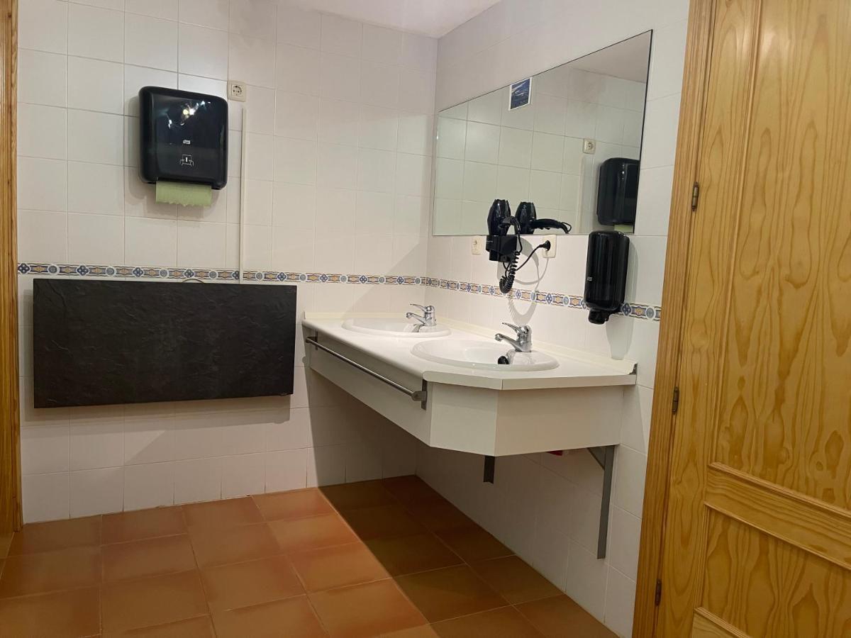 منزل الضيف Casa Rural Laguarta - Restaurante المظهر الخارجي الصورة